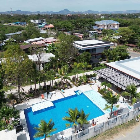 Sunset Resorts And Bar Ban Nong Chaeng  Buitenkant foto